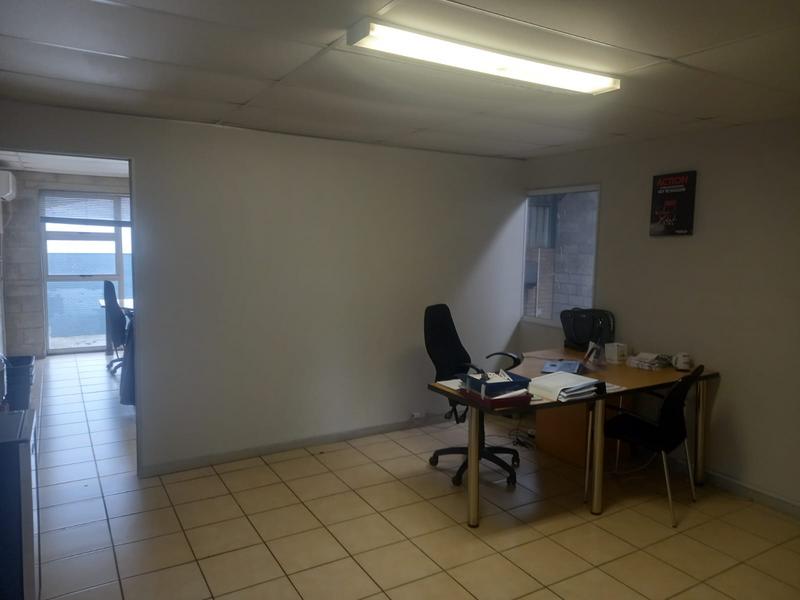 To Let commercial Property for Rent in Walmer Eastern Cape